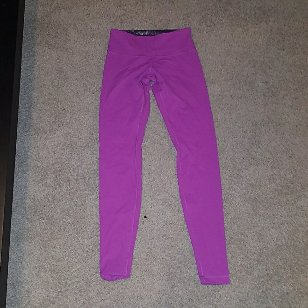 WANDER UNDER LULU LEMON